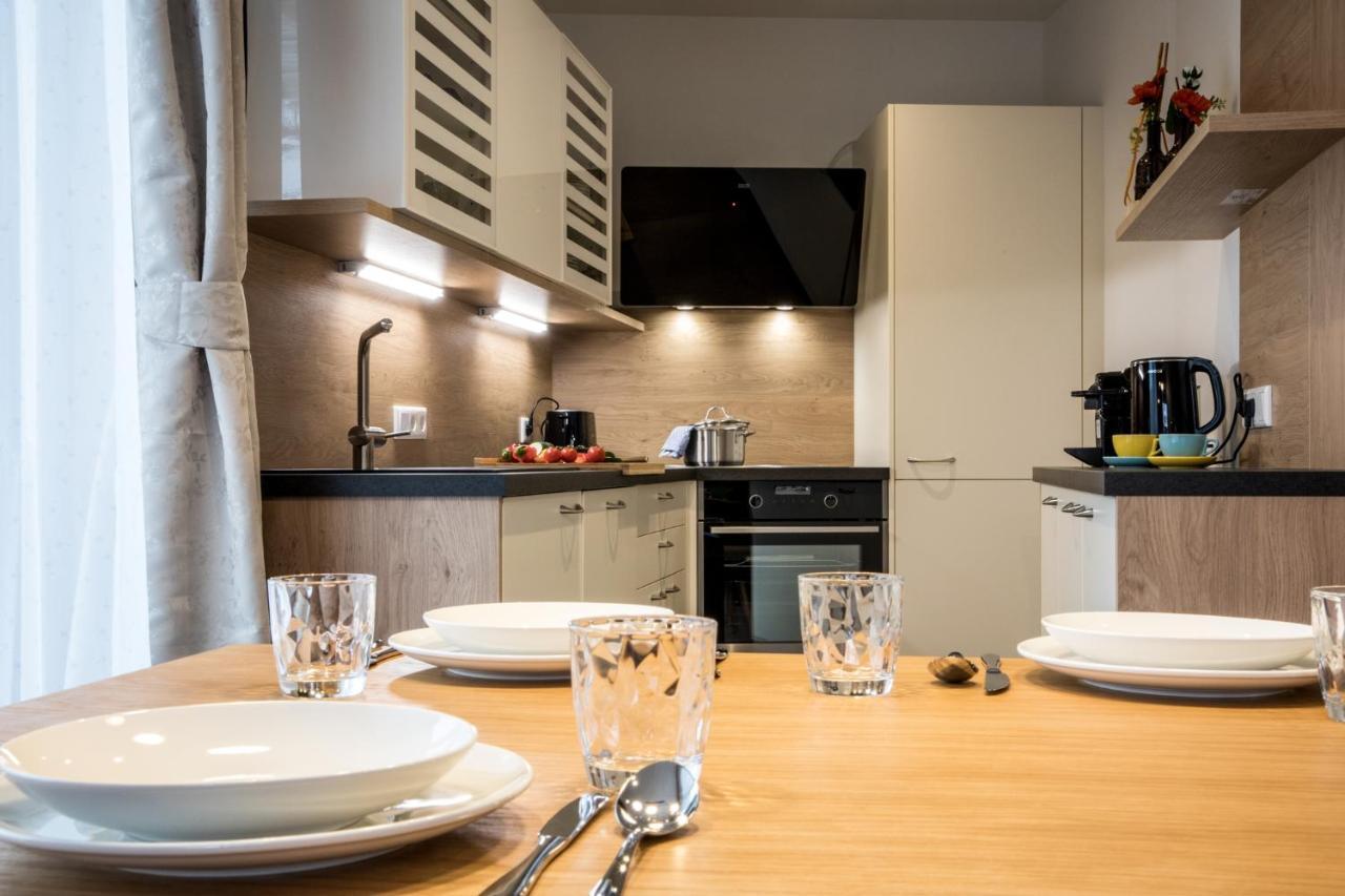 Haus Lukic Apartment คาพรูน ภายนอก รูปภาพ