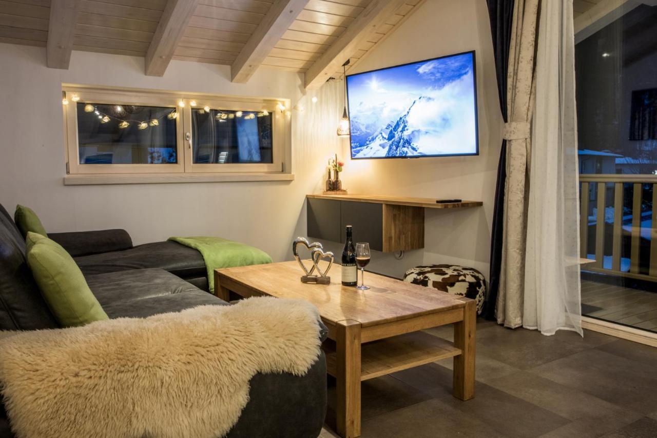 Haus Lukic Apartment คาพรูน ภายนอก รูปภาพ